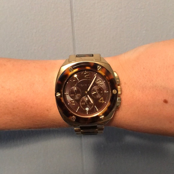 Tortoise & Gold Watch - Picture 1 of 5